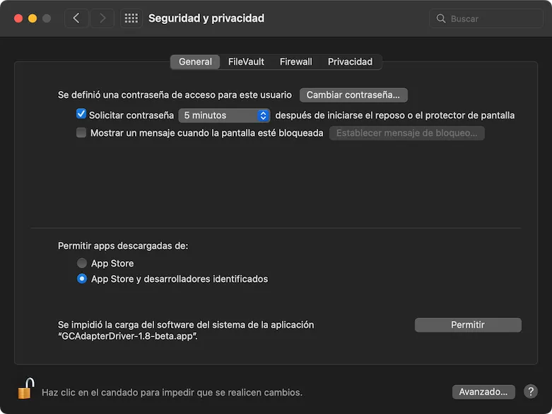 La pagina de 'Seguridad y privacidad' dentro de las preferencias del sistema. El candado esta abierto y el cursor esta sobre 'Permitir'